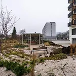 Brand New Modern - Workspace Balcony & Parking Pressburg