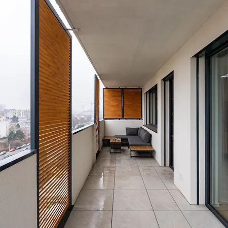 Brand New Modern - Workspace Balcony & Parking