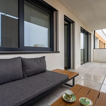 Brand New Modern - Workspace Balcony & Parking Apartamento