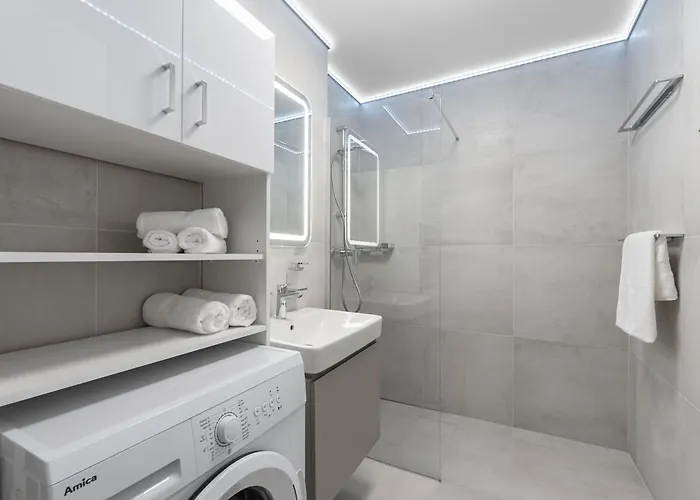 Brand New Modern - Workspace Balcony & Parking * Pozsony