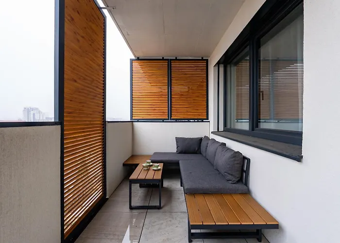 Apartament Brand New Modern - Workspace Balcony & Parking *