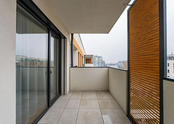 Apartament Brand New Modern - Workspace Balcony & Parking Bratysława