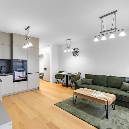 Brand New Modern - Workspace Balcony & Parking *